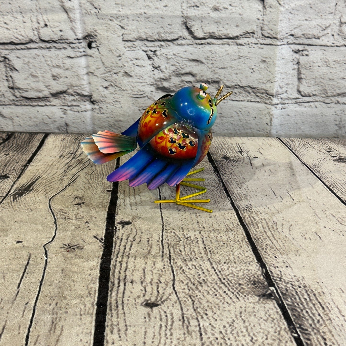 10cm x 10cm Bright Blue Bird Metal Tin Wall Hanging Ornament Painted Statue