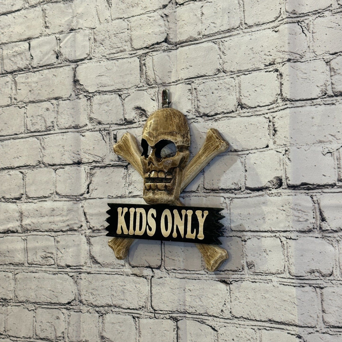 Skull & Crossbones Kids Only Pirate Sign Door Plaque 20cm x 20cm Handmade