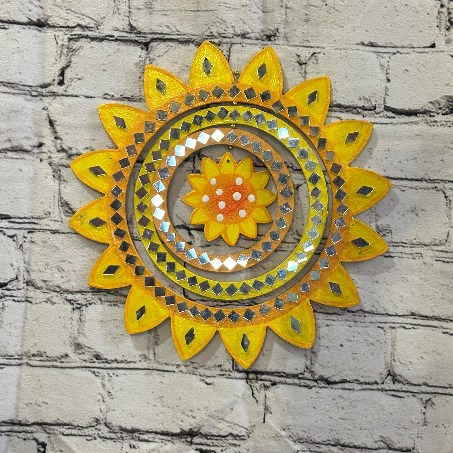 25cm Yellow Sunflower Hanging With Mirrors Window Suncatcher Indoor Mobile