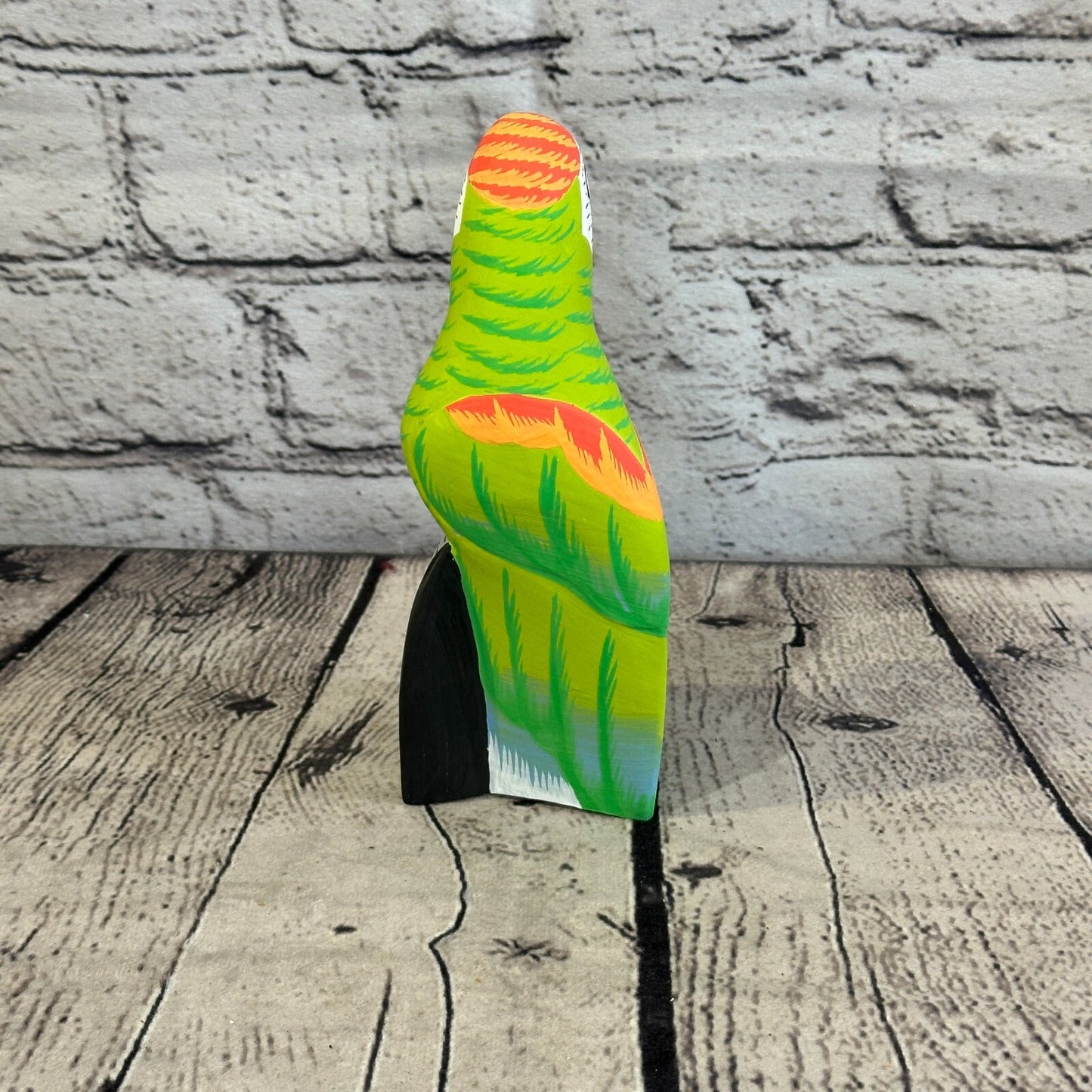 15cm Green Parrot Bird Ornament Statue Fair Trade Hand Made Carved Wood