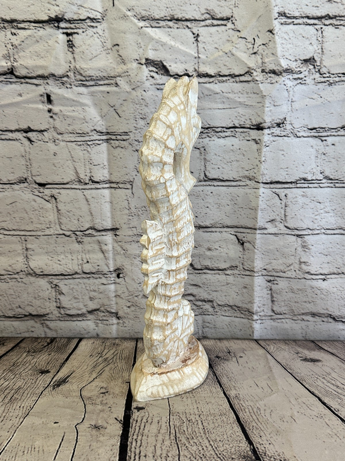 30cm White Plain Wooden Shabby Seahorse Statue Ornament Fair Trade Handcarved