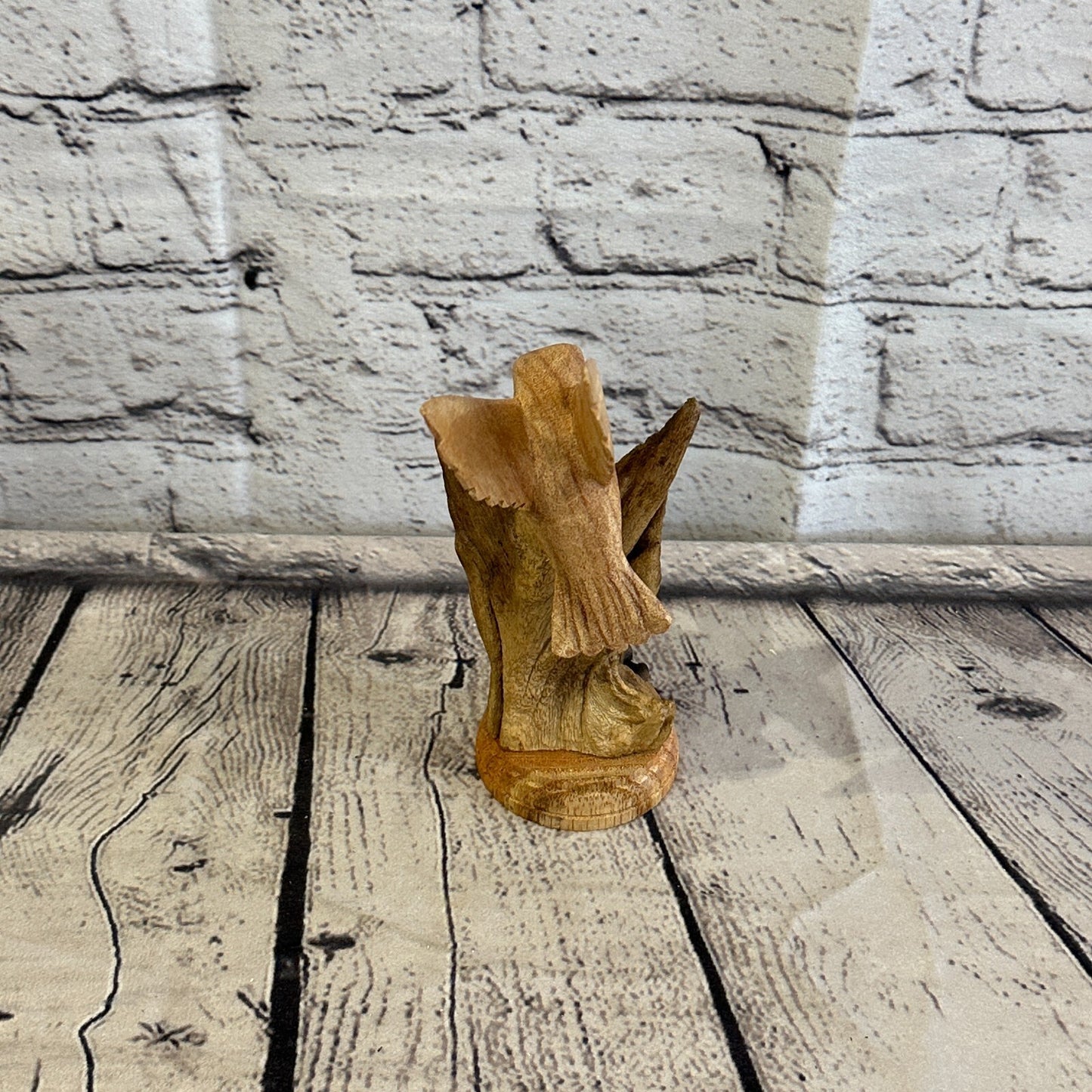 20cm Single Humming Bird Mushroom Parasite Ornament Natural Carving Wooden