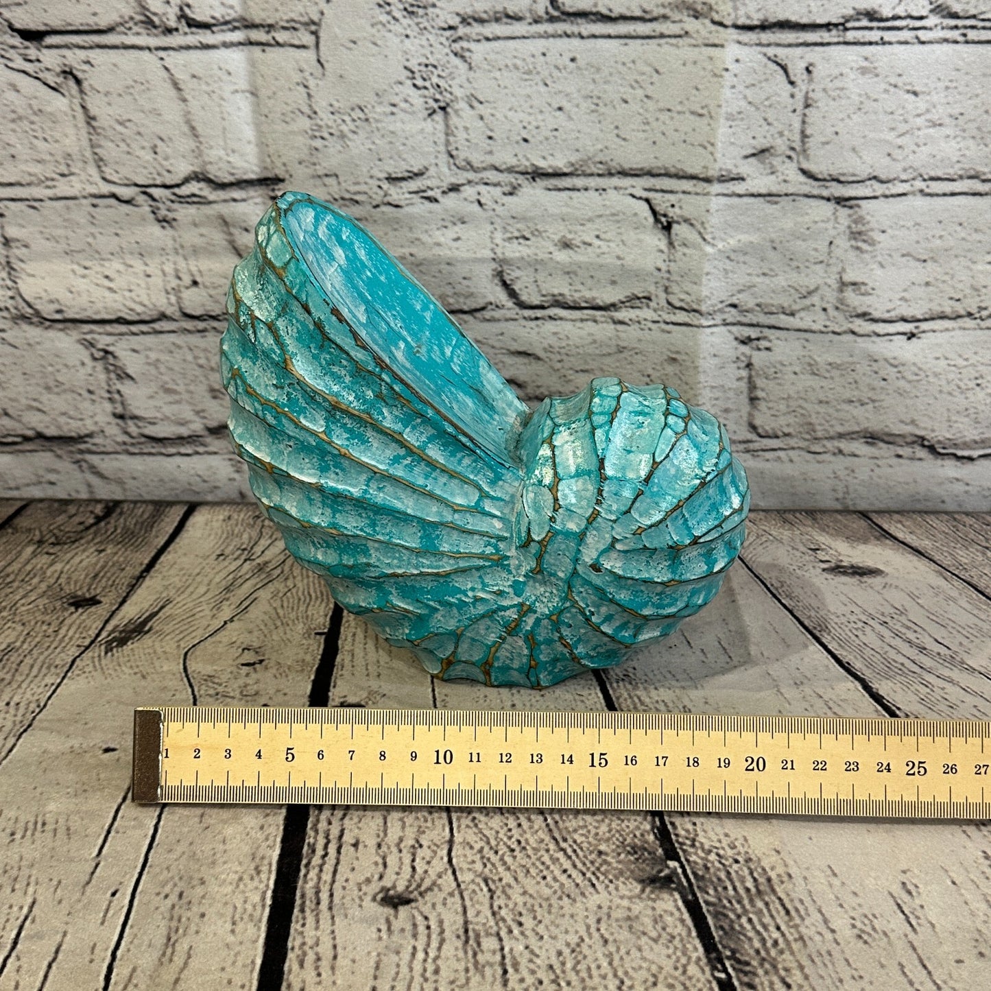 18cm Green Polish Nautilus Shell Ornament Decor Carved Light Wood Parcel Figure