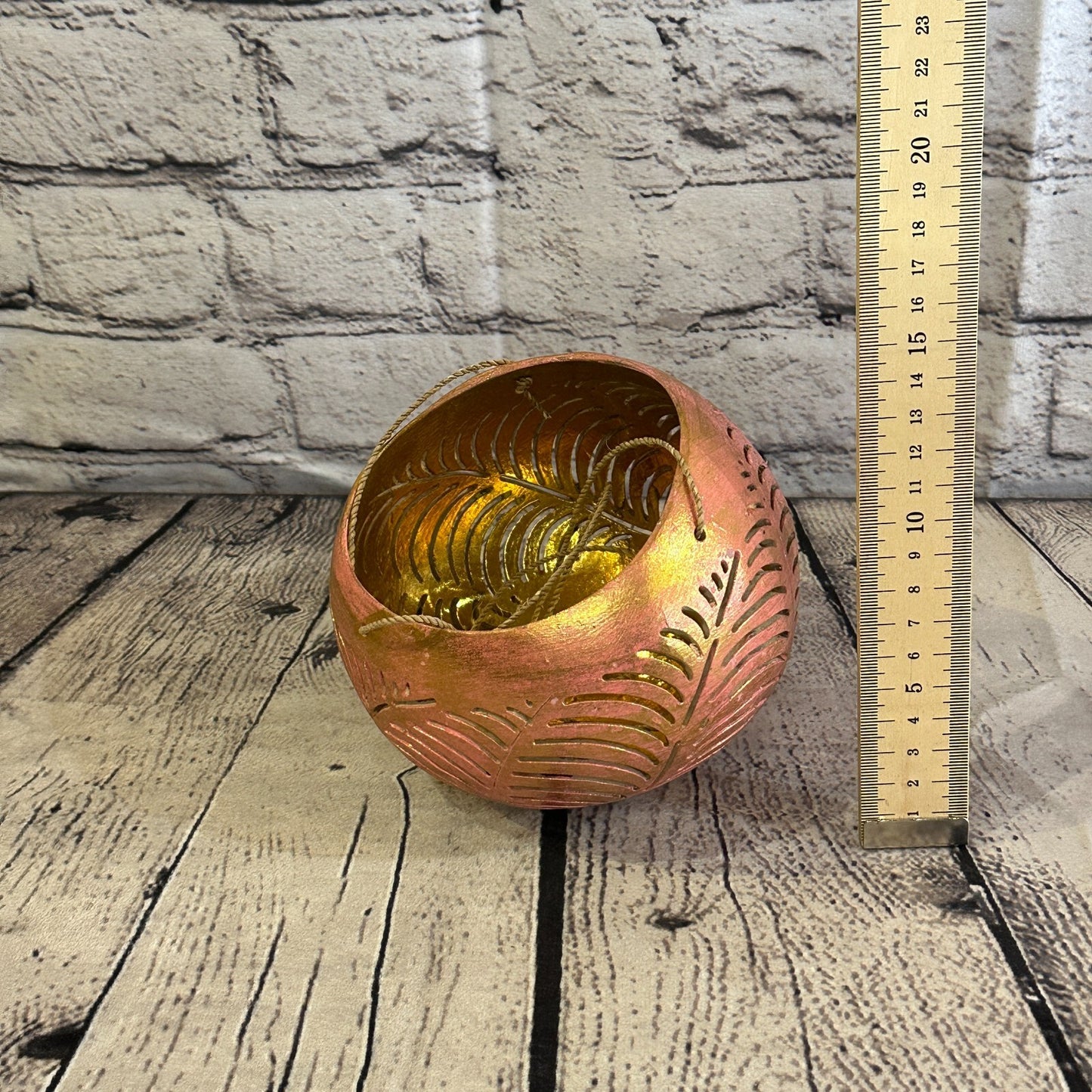 Pink Coconut Shell Hanging Basket Orchid Planter Balcony Decorative Vase Flower