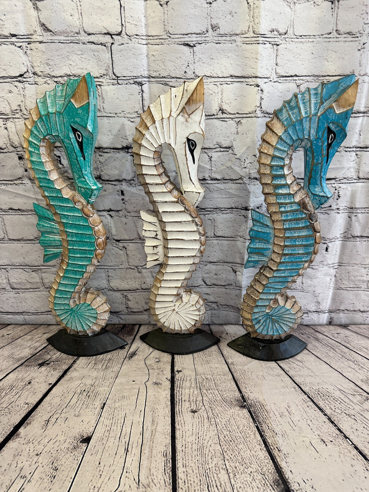 30cm White Brown Wooden Shabby Seahorse Statue Ornament Fair Trade Handcarved