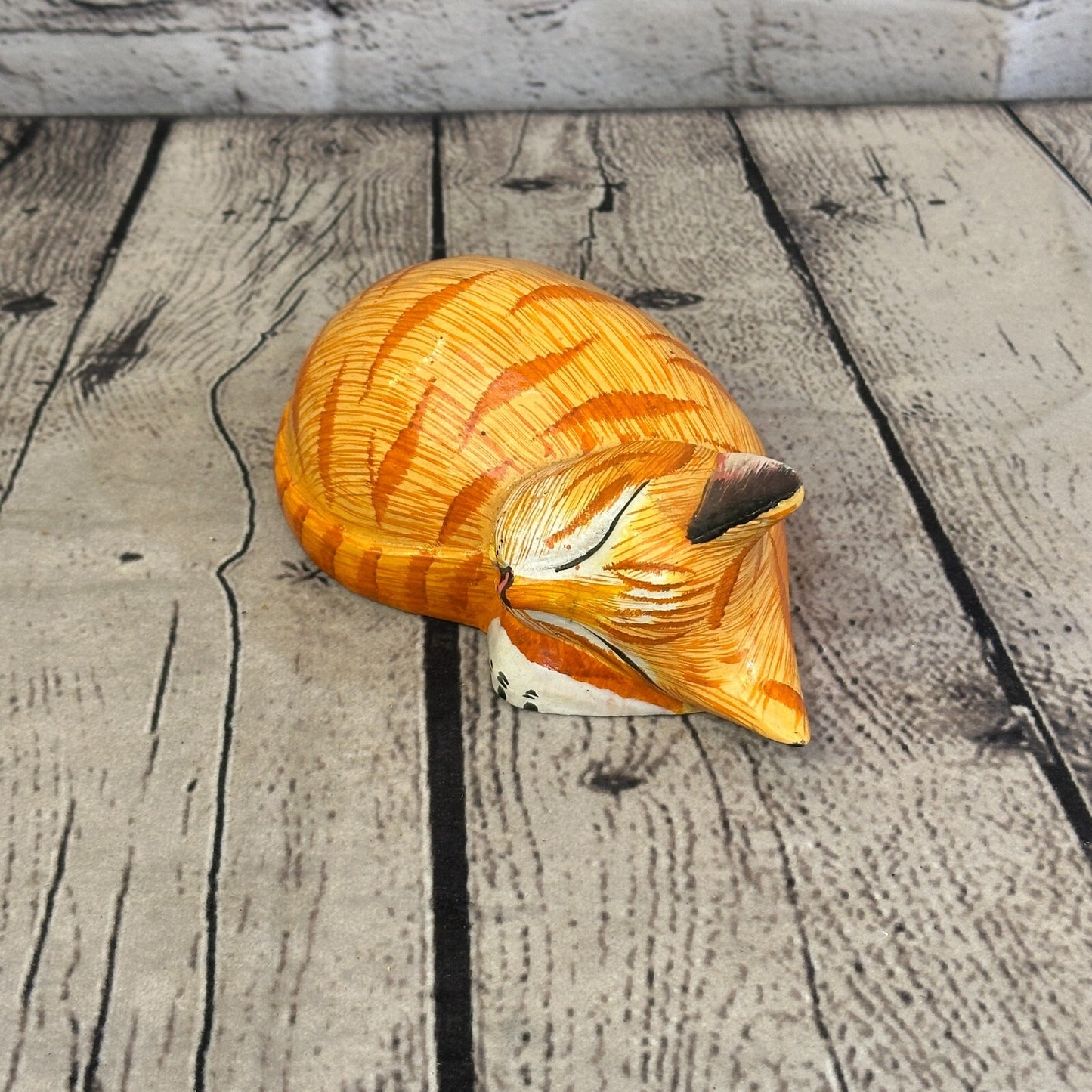 14cm Orange Style Painted Wooden Hand Carved Snoozing Cat Sleeping Cat Wooden