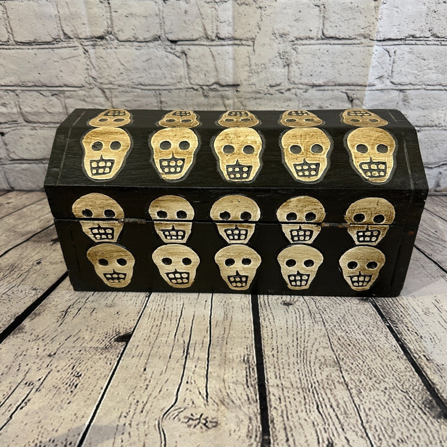 30cm x 15cm x 15cm Trunk Wooden Gothic Skeleton Skull Coffin Jewellery Box