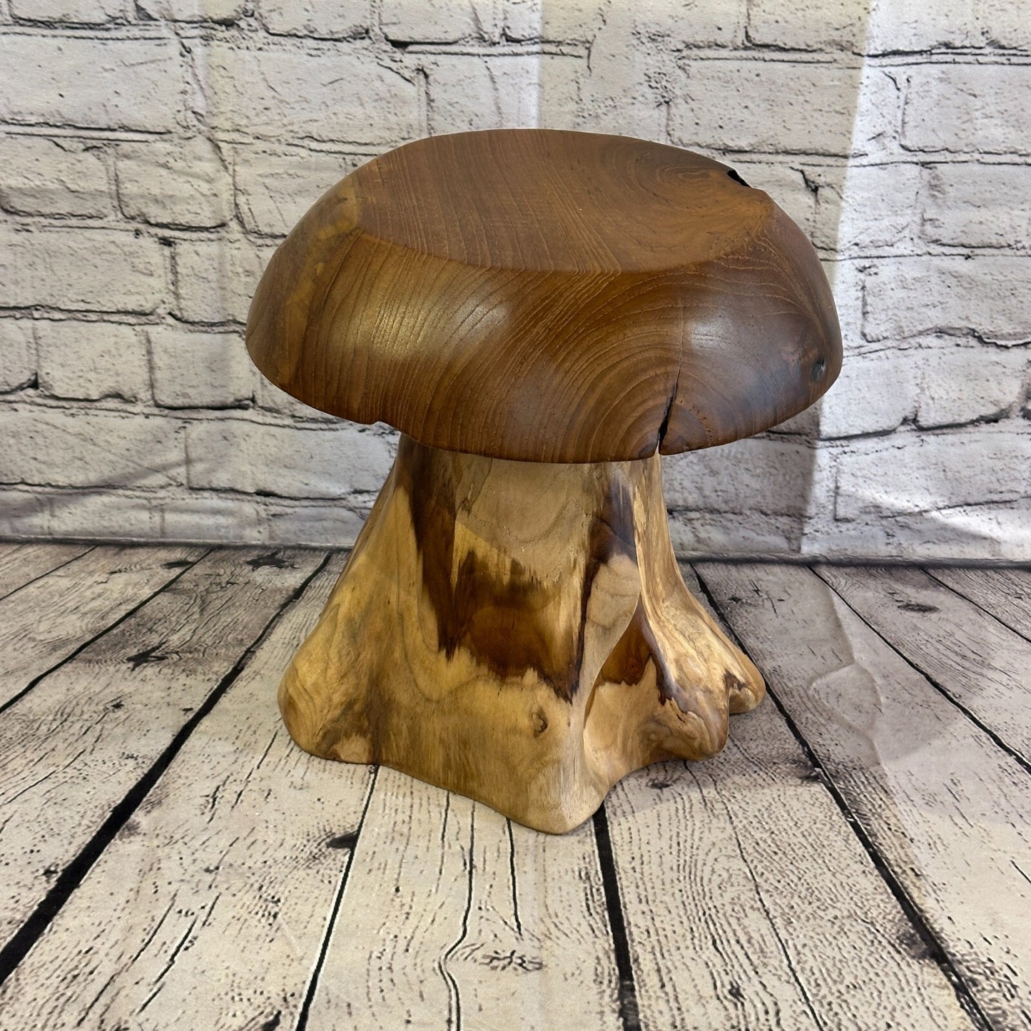 30cm x 25cm Wooden Mushroom Toadstool Sculpture Garden Teak Root Ornament Carved