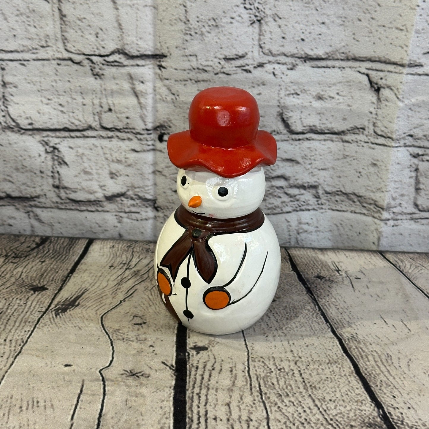 15cm x 8cm Red Top Hat Snowman Handcrafted Wood Xmas Christmas Ornament