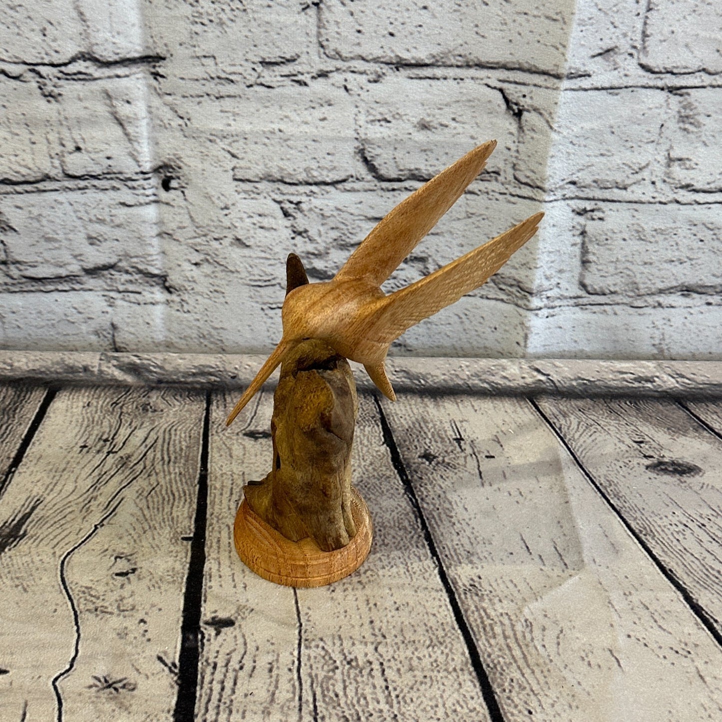 20cm Single Humming Bird Mushroom Parasite Ornament Natural Carving Wooden