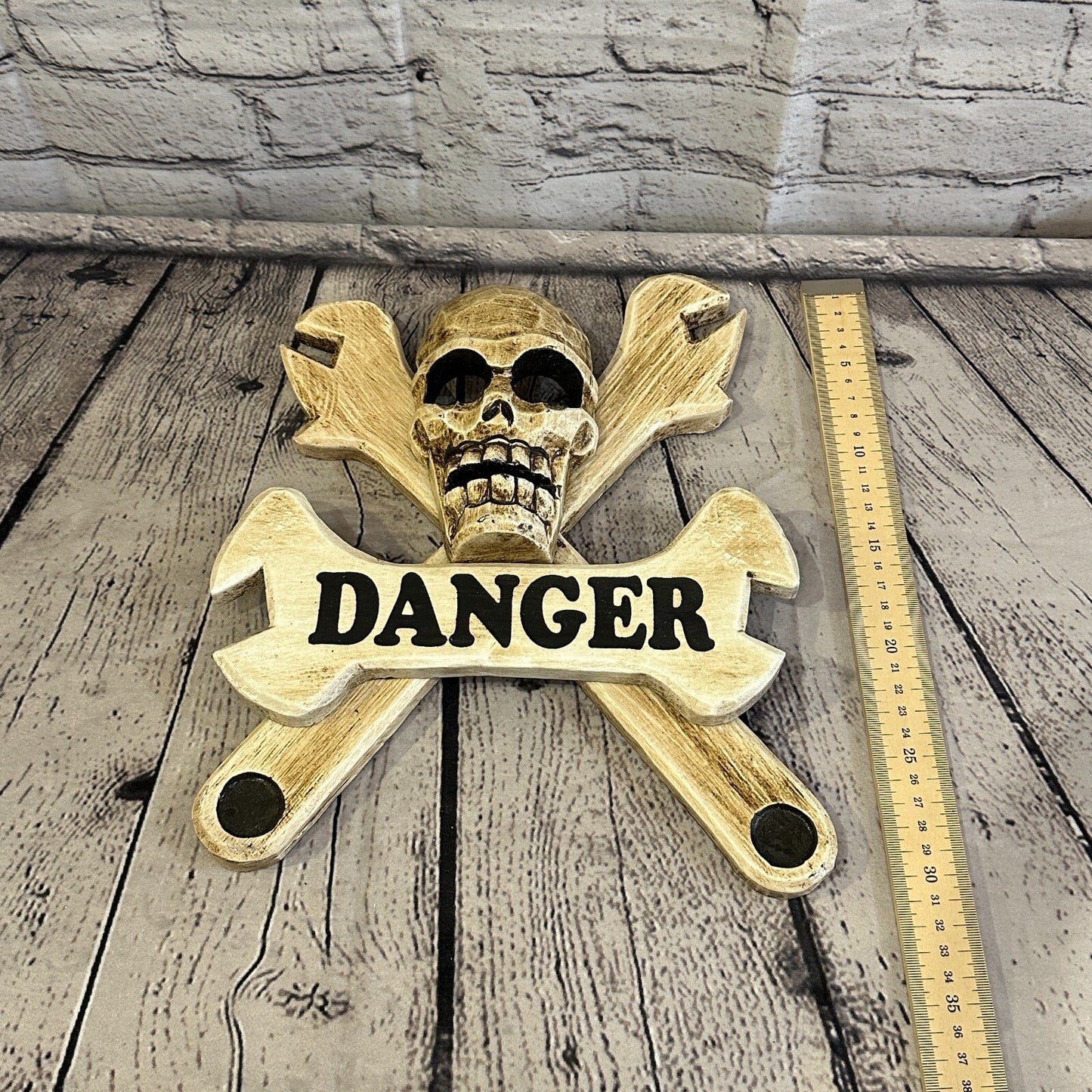 Skull & Crossbones Danger Mechanic Pirate Sign Door Plaque 30cm x 25cm