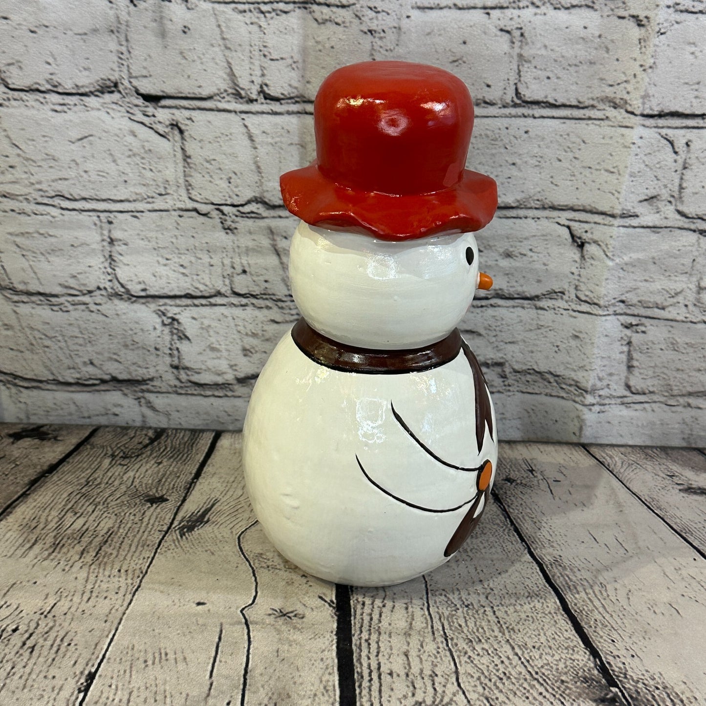 25cm x 12cm Red Top Hat Snowman Handcrafted Wood Xmas Christmas Ornament