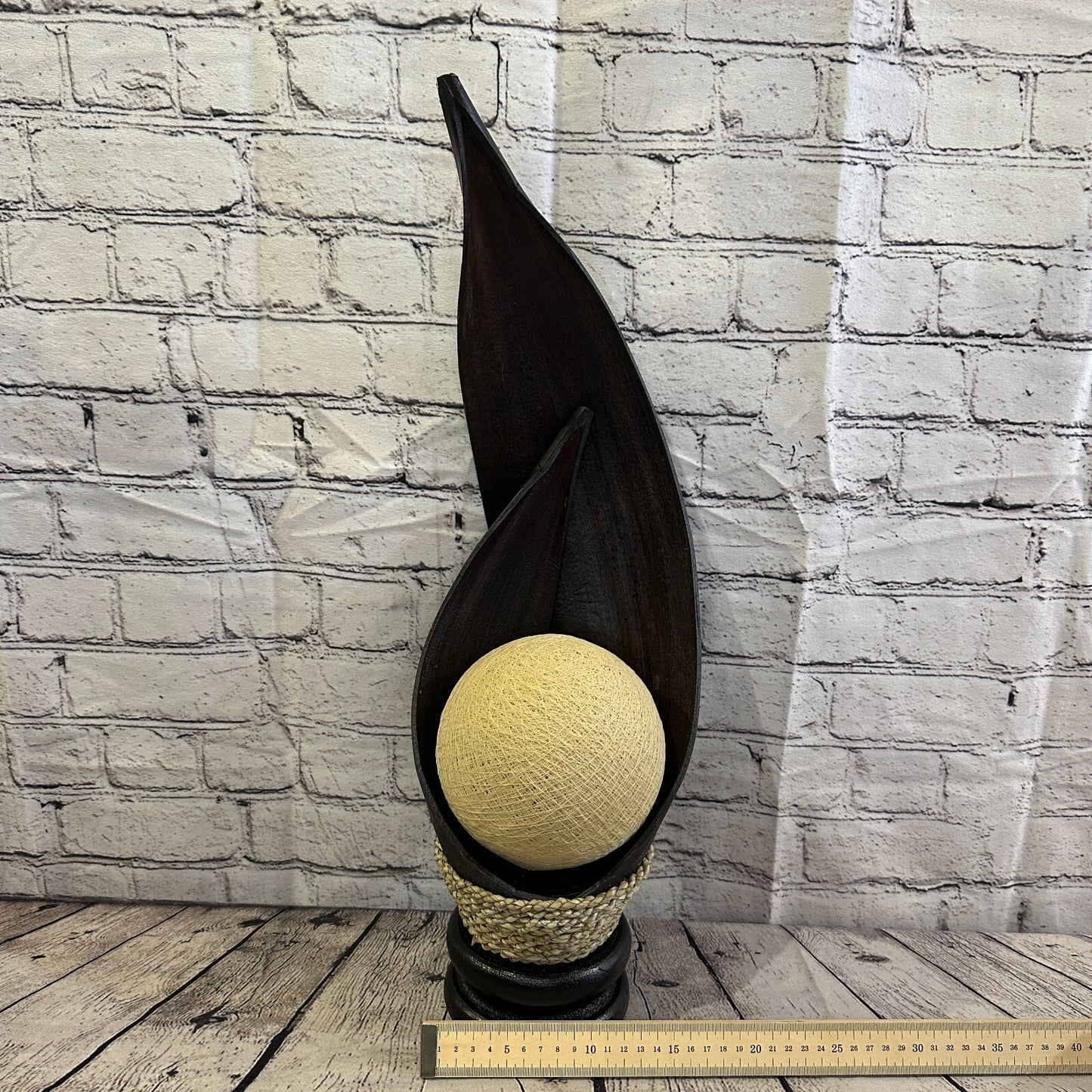 White Dark Brown Natural 60cm Tall Leaf Lamp Twist LED UK Mains Plug Design 4