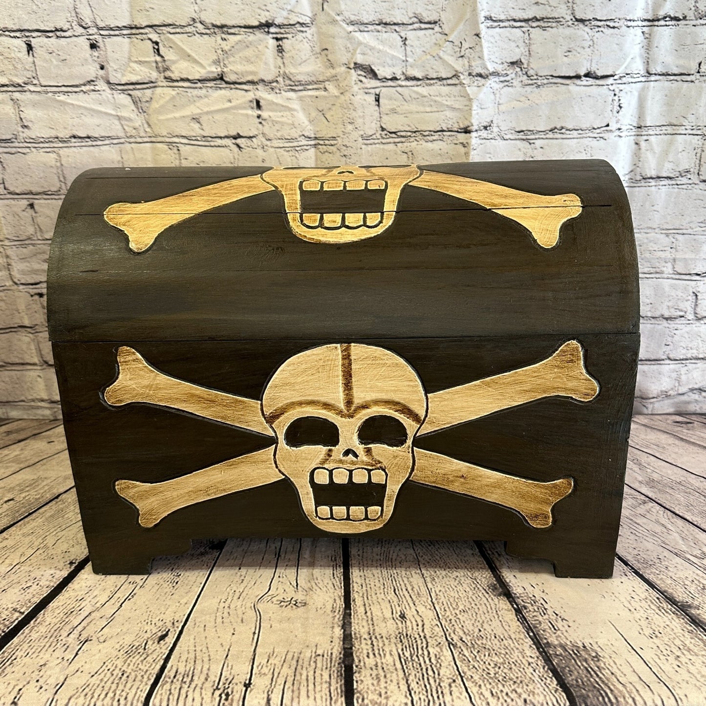 50cm x 35cm x 28cm Skull Bones Wood Box Wooden Chest Storage Craft Handles Lid