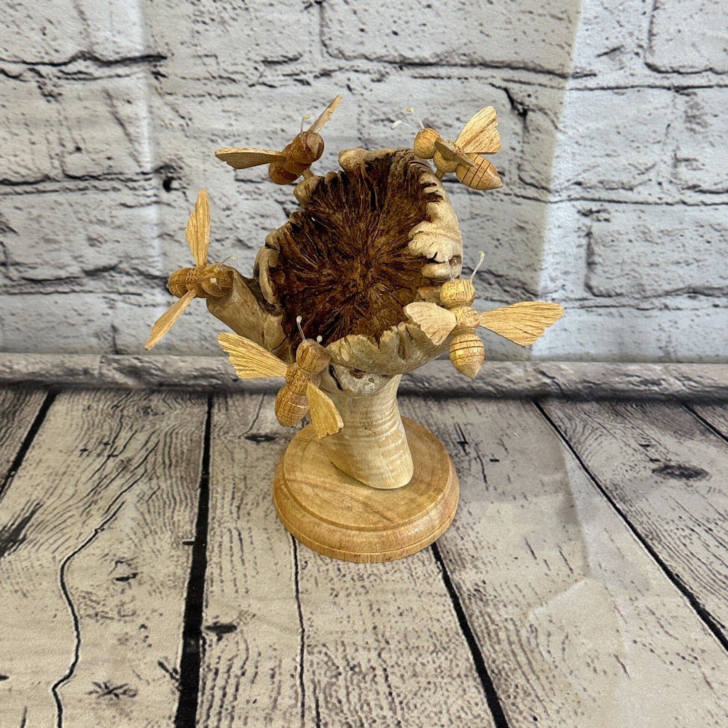 5 Bees Honeycomb Mushroom Parasite Wood Ornament Natural Carving Wooden Standing