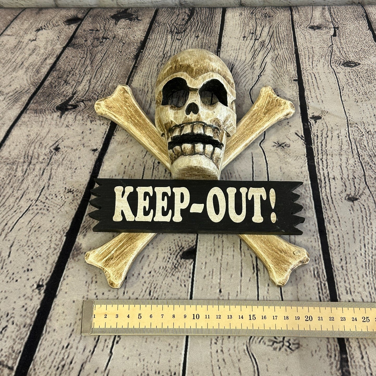 Skull & Crossbones Keep Out Pirate Sign Door Plaque 20cm x 20cm Handmade