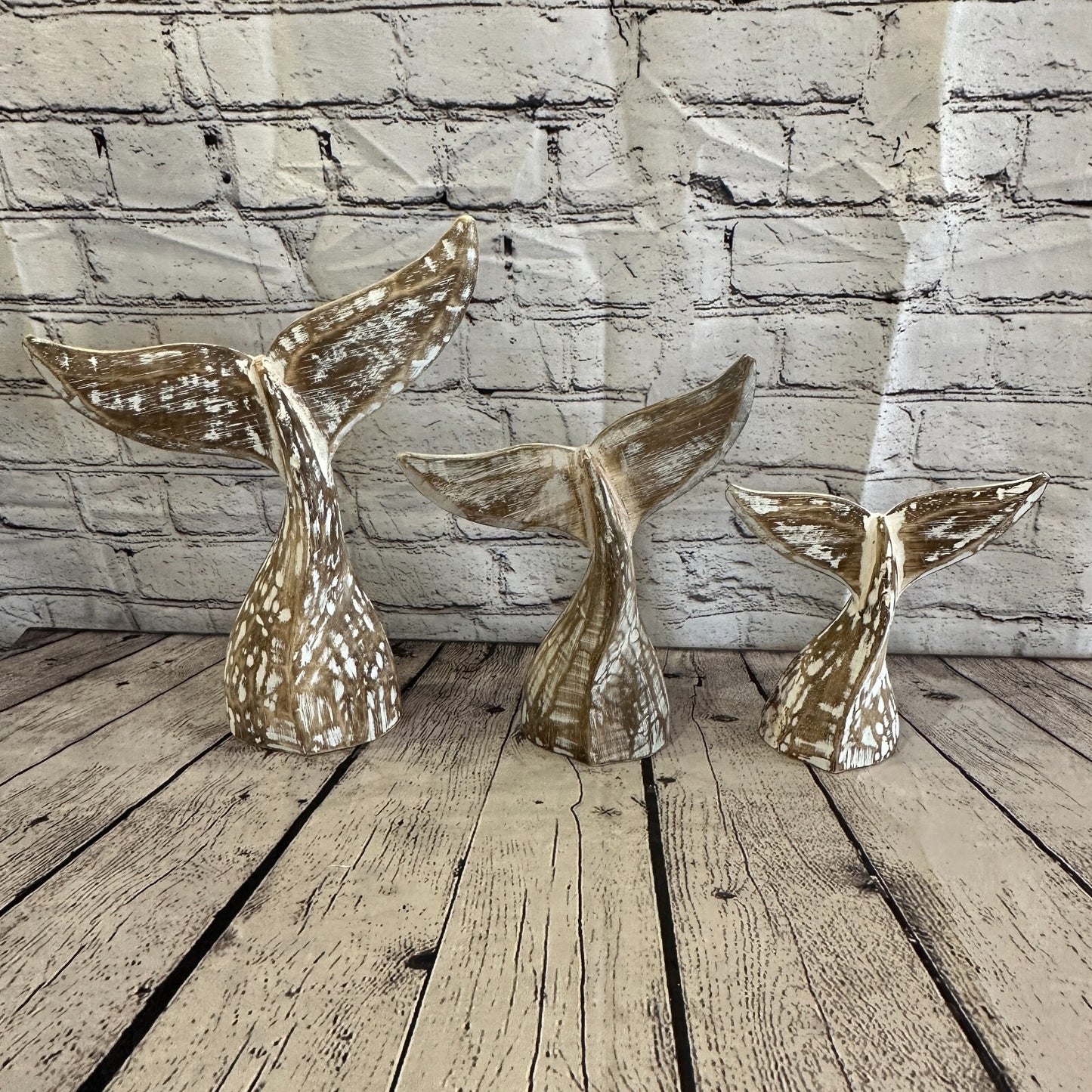 20cm x 18cm Whale Tail Brown Fish Wood Coastal Ocean Bathroom Decoration