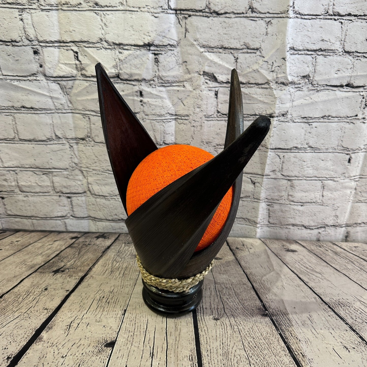 Orange Dark Brown Natural 40cm Tall Leaf Lamp Twist LED UK Mains Plug Design 1