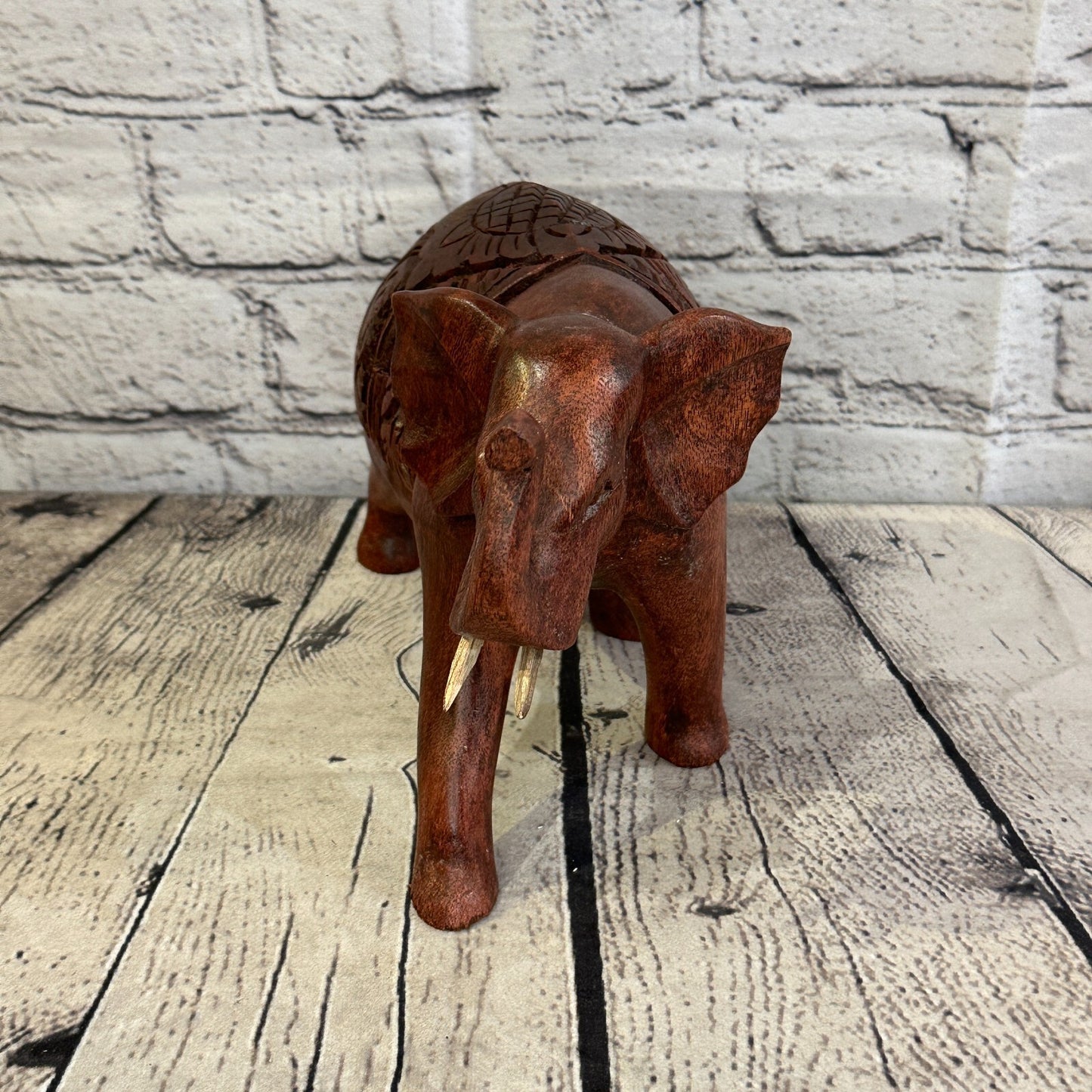 20cm x 15cm Carved Wooden Baby Elephant Wood Brown Sculpture Retro Handmade