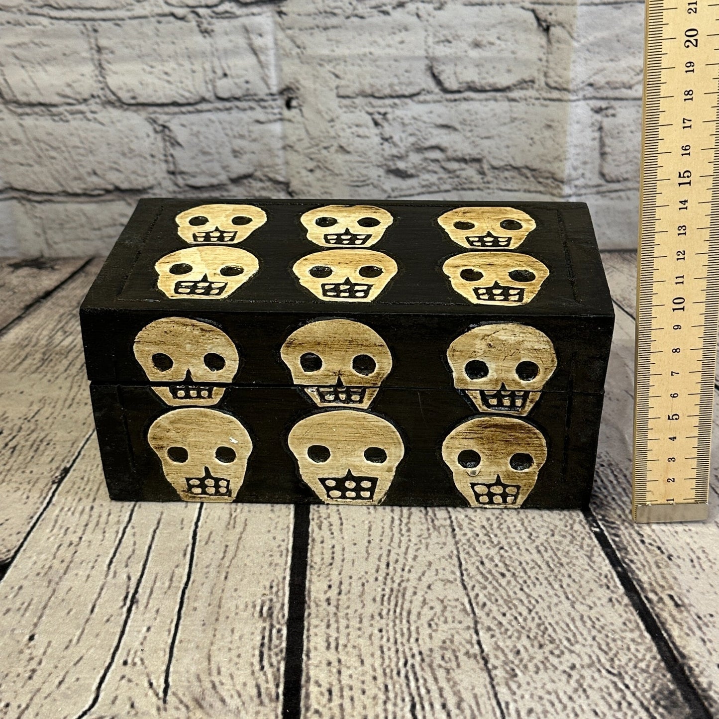20cm x 10cm x 10cm Square Wooden Gothic Skeleton Skull Coffin Jewellery Box
