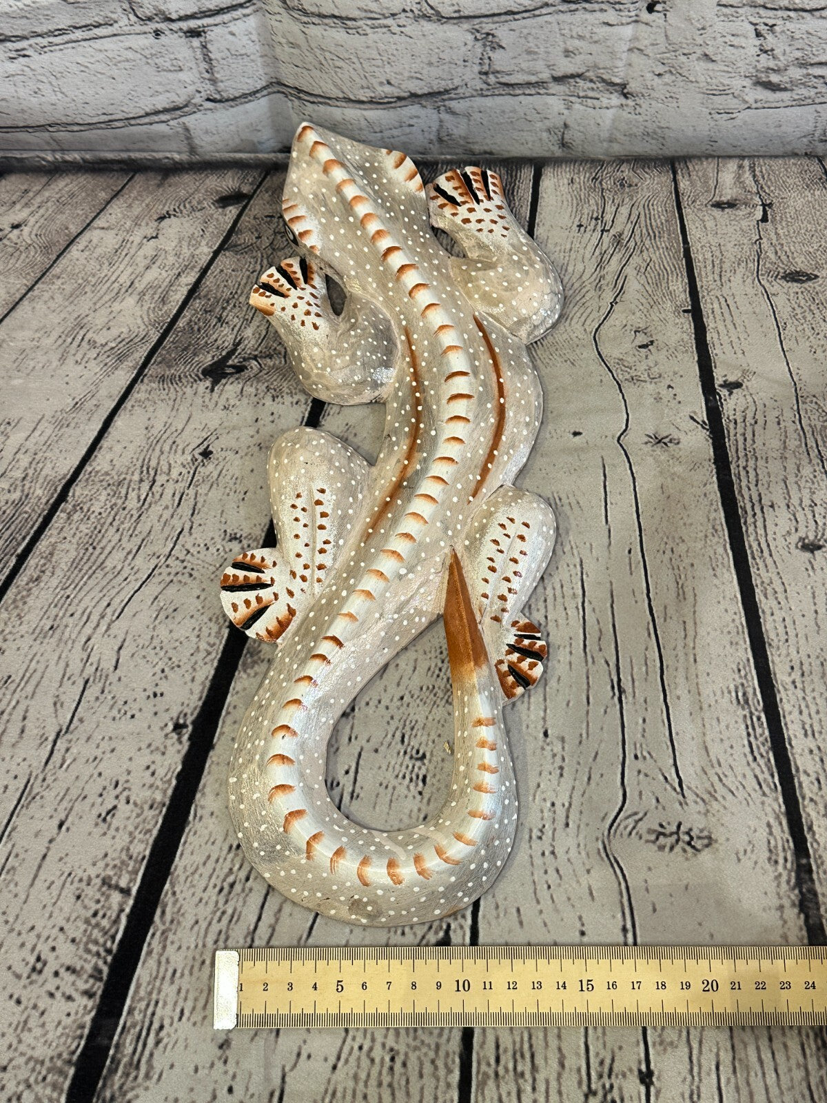 40cm Gecko Lizard Grey Wood Wall Hanging Wooden Ornaments Wood Carving