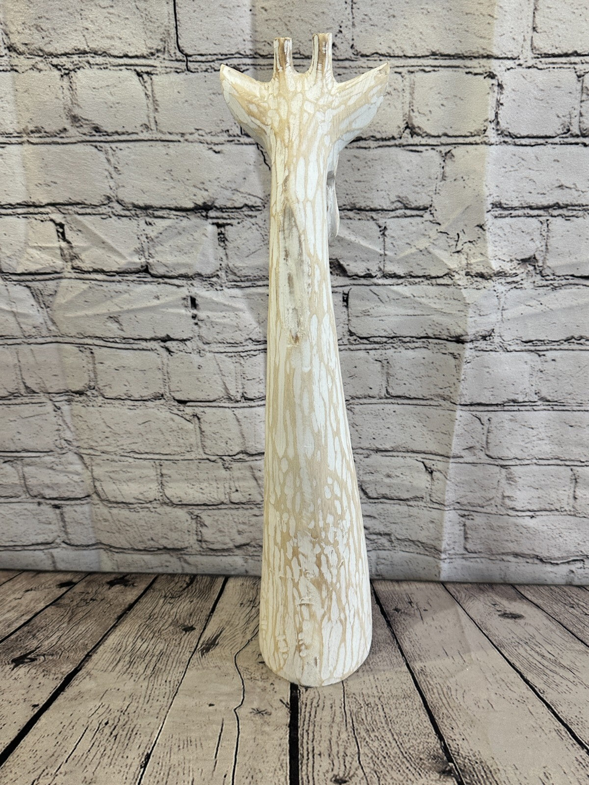 White Wooden Giraffe Head With Shabby Pattern 50cm x 10cm Handmade and Fairtrade