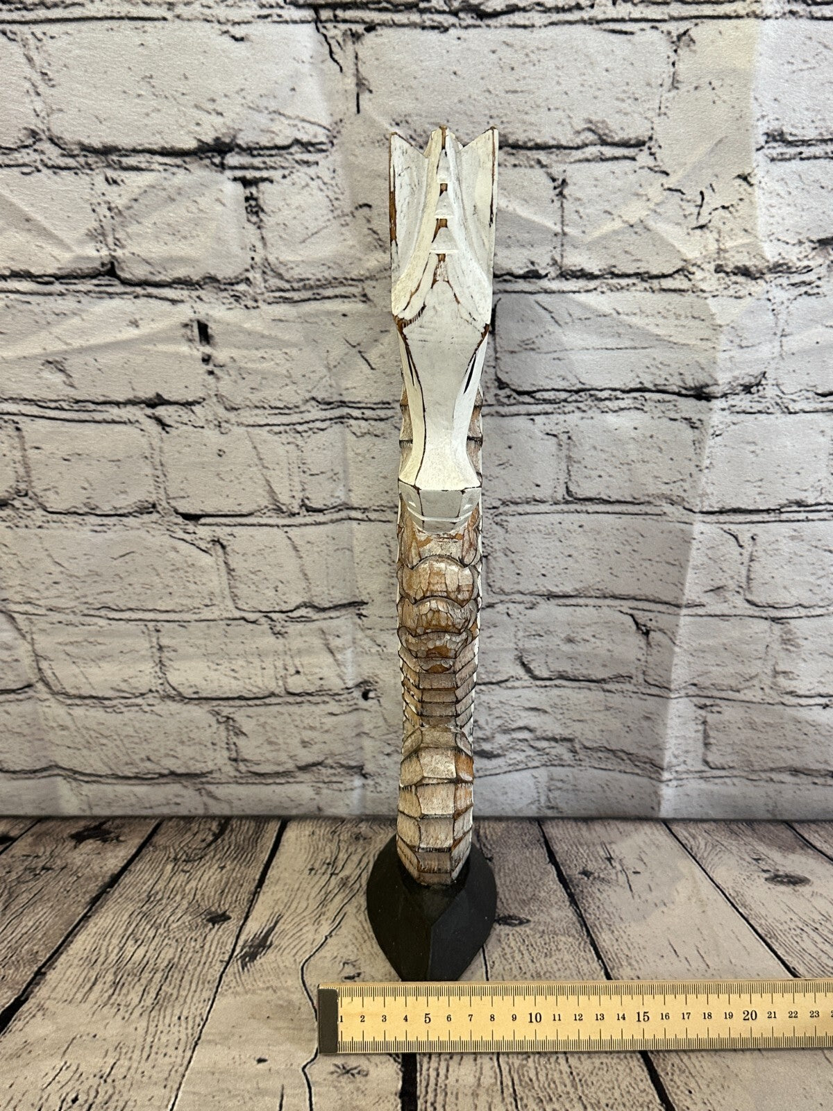 40cm White Brown Wooden Shabby Seahorse Statue Ornament Fair Trade Handcarved