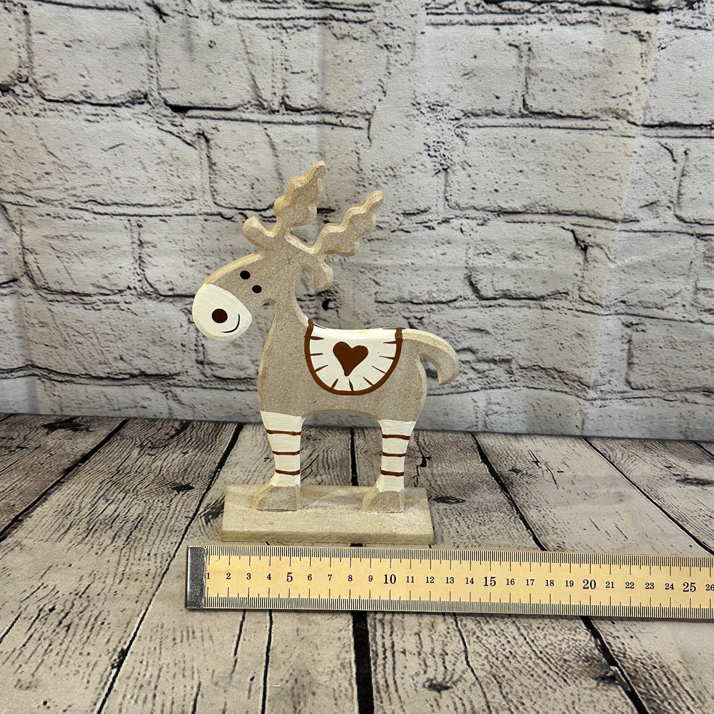 22cm x 14cm Grey Handcrafted Wood Reindeer Xmas Christmas Ornament Antlers
