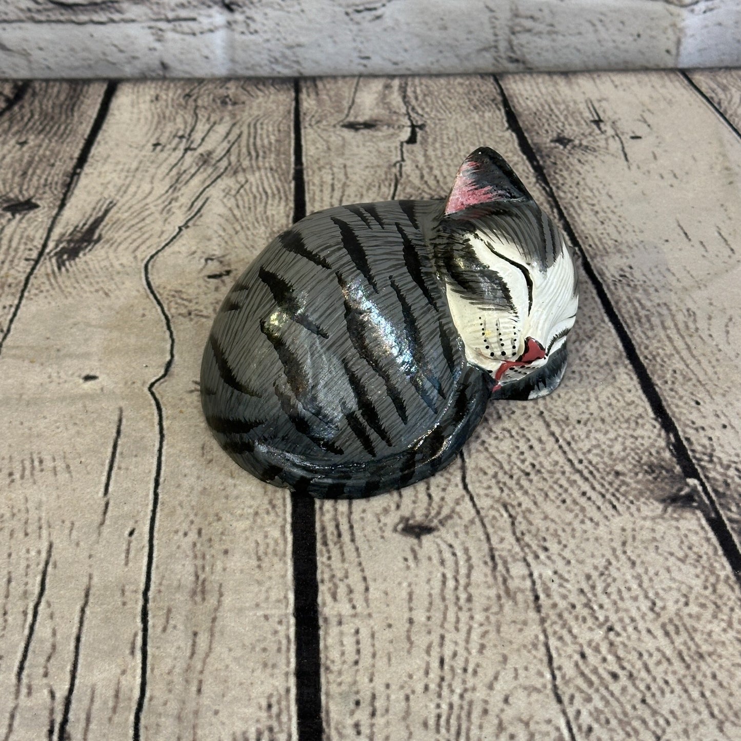 14cm Grey Style Painted Wooden Hand Carved Snoozing Cat Sleeping Cat Wooden