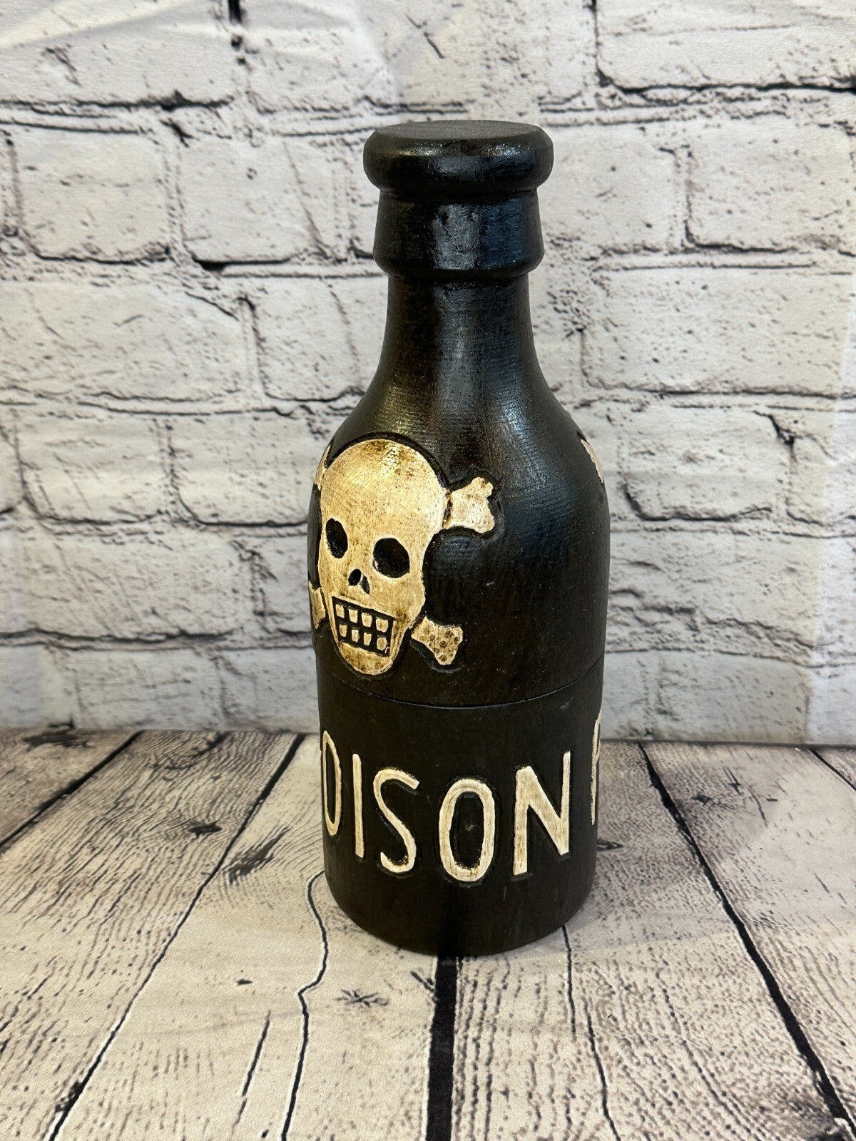 28cm x 10cm x 10cm Bottle Pirate Wooden Gothic Skeleton Skull Head Jewellery Box