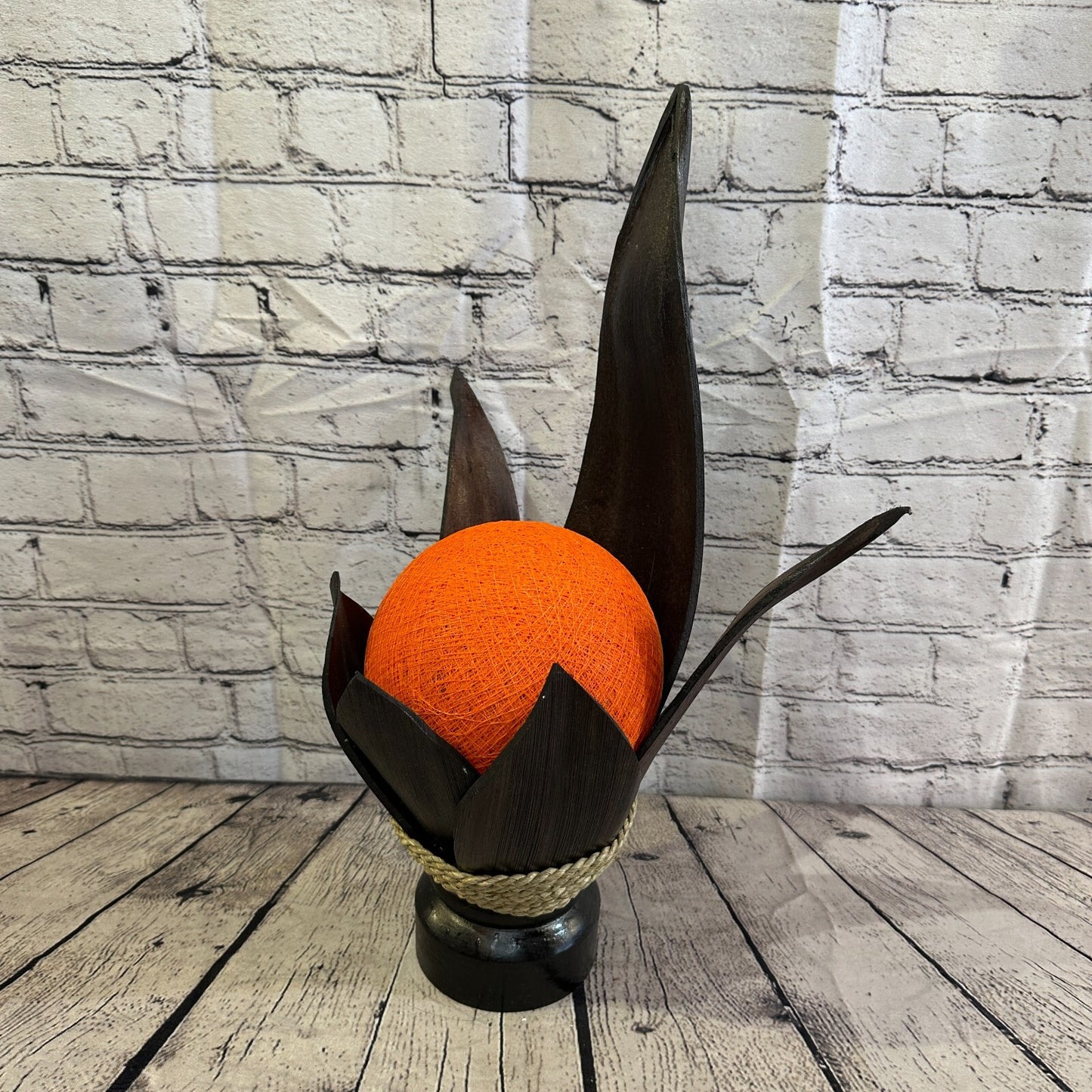 Orange Brown Leaf Natural 50cm Tall Leaf Lamp Twist LED UK Mains Plug Design 8