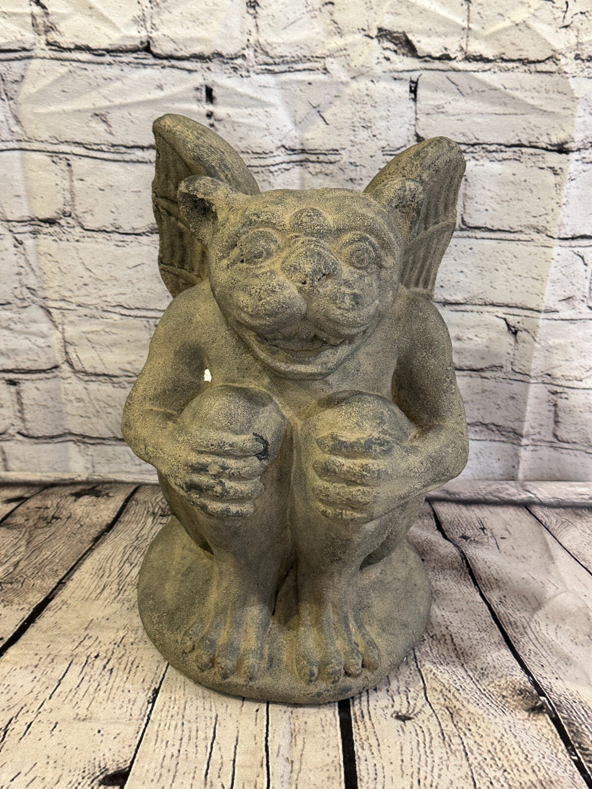 Sitting Gargoyle Stone Garden 34cm x 20cm Ornament Outdoor Indoor Statue Hindu