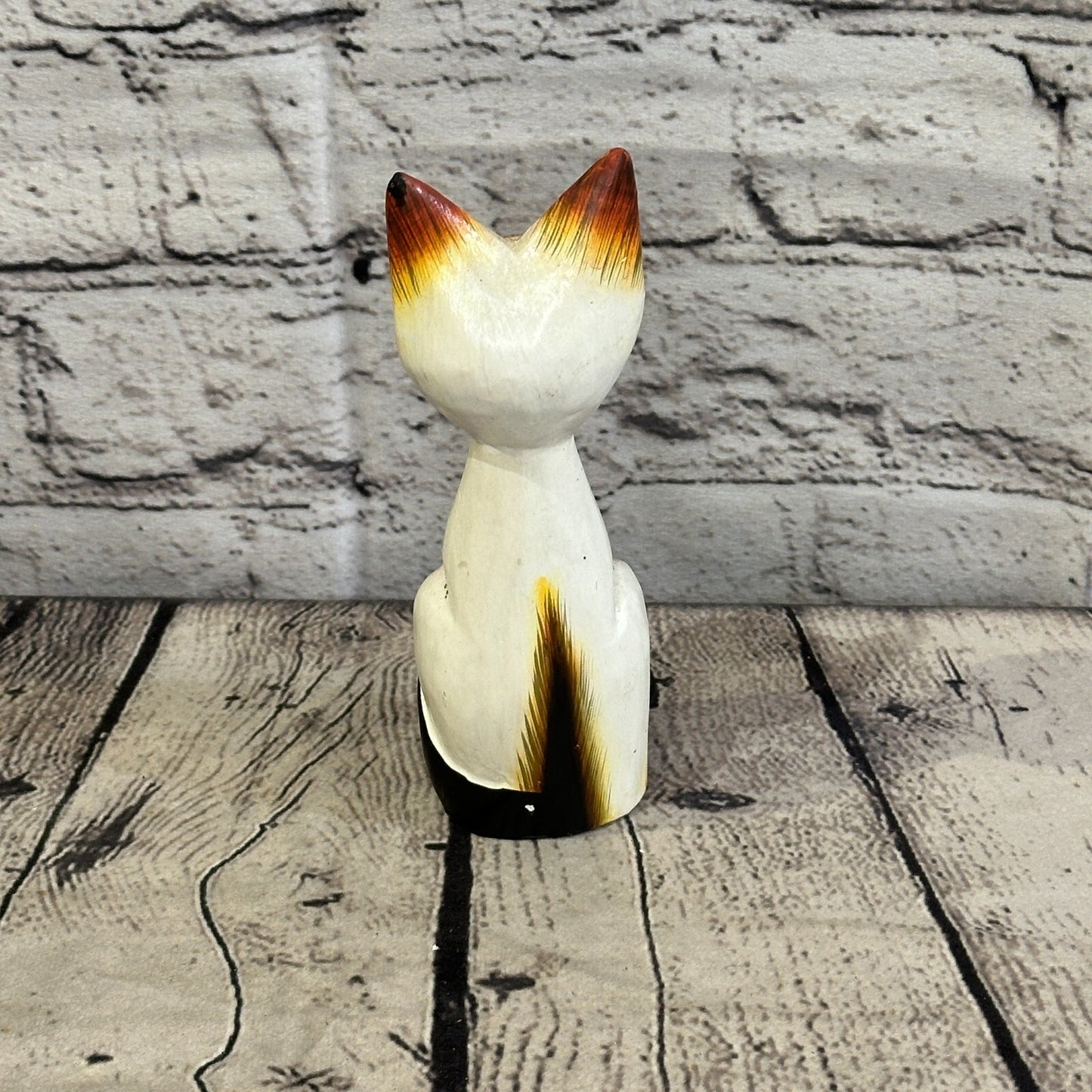 15cm x 6cm Grey Sitting Bobble Style Painted Wooden Hand Carved Cat Wooden