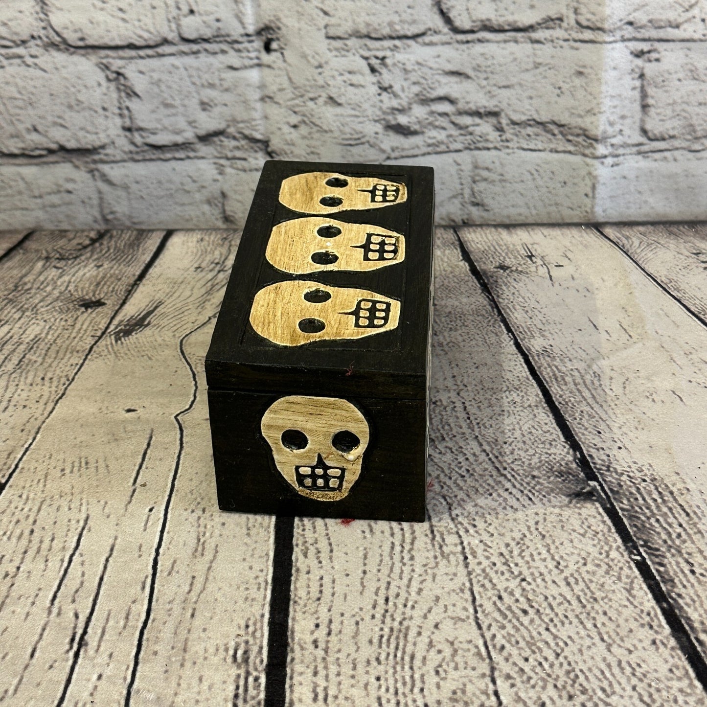 15cm x 8cm x 8cm Square Wooden Gothic Skeleton Skull Coffin Jewellery Box