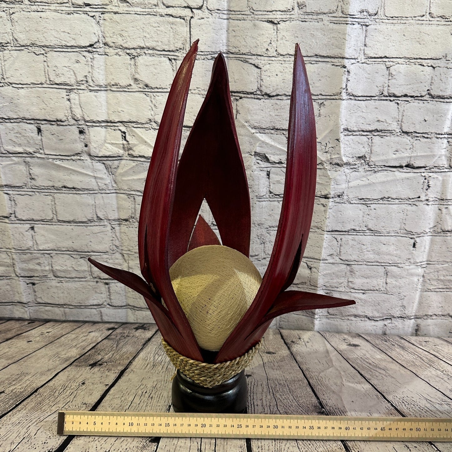 White Red Leaf Natural 50cm Tall Leaf Lamp Twist LED UK Mains Plug Design 11