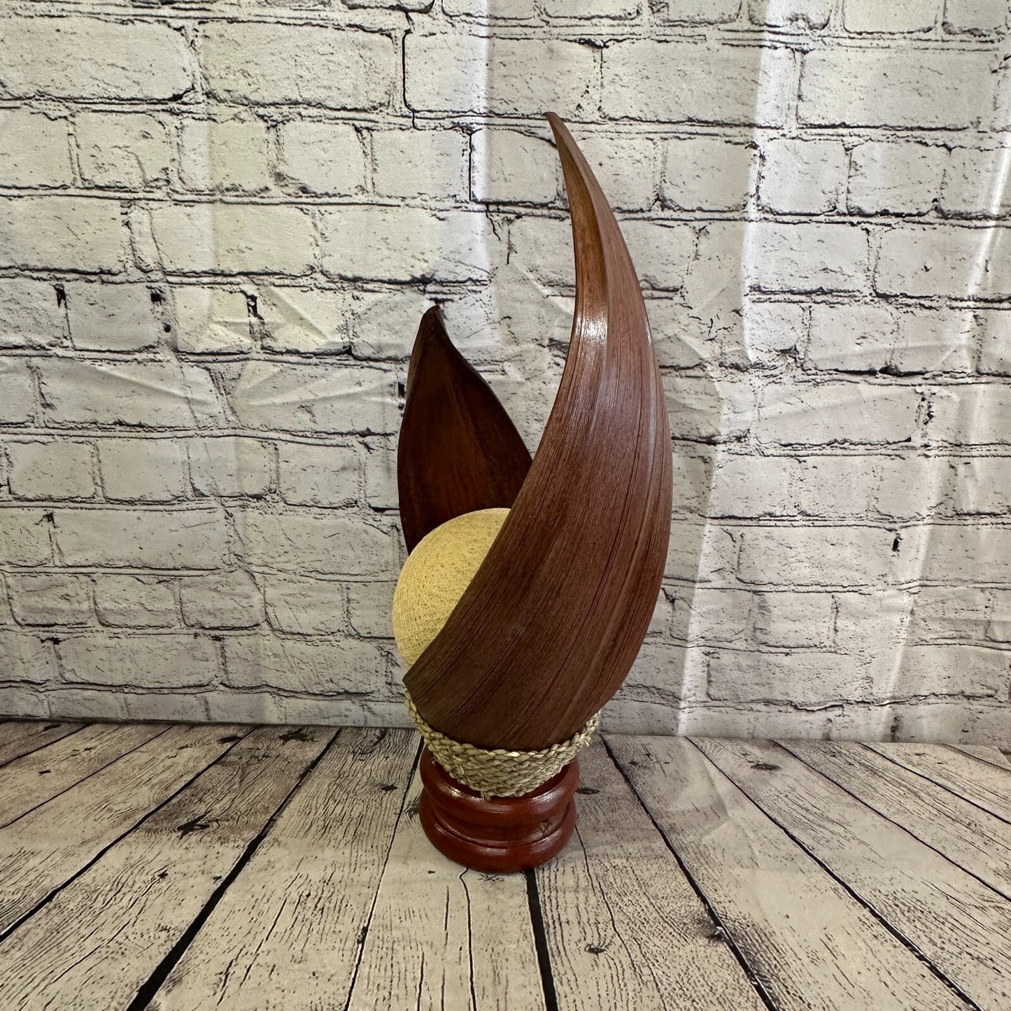White Light Brown Natural 55cm Tall Leaf Lamp Twist LED UK Mains Plug Design 2