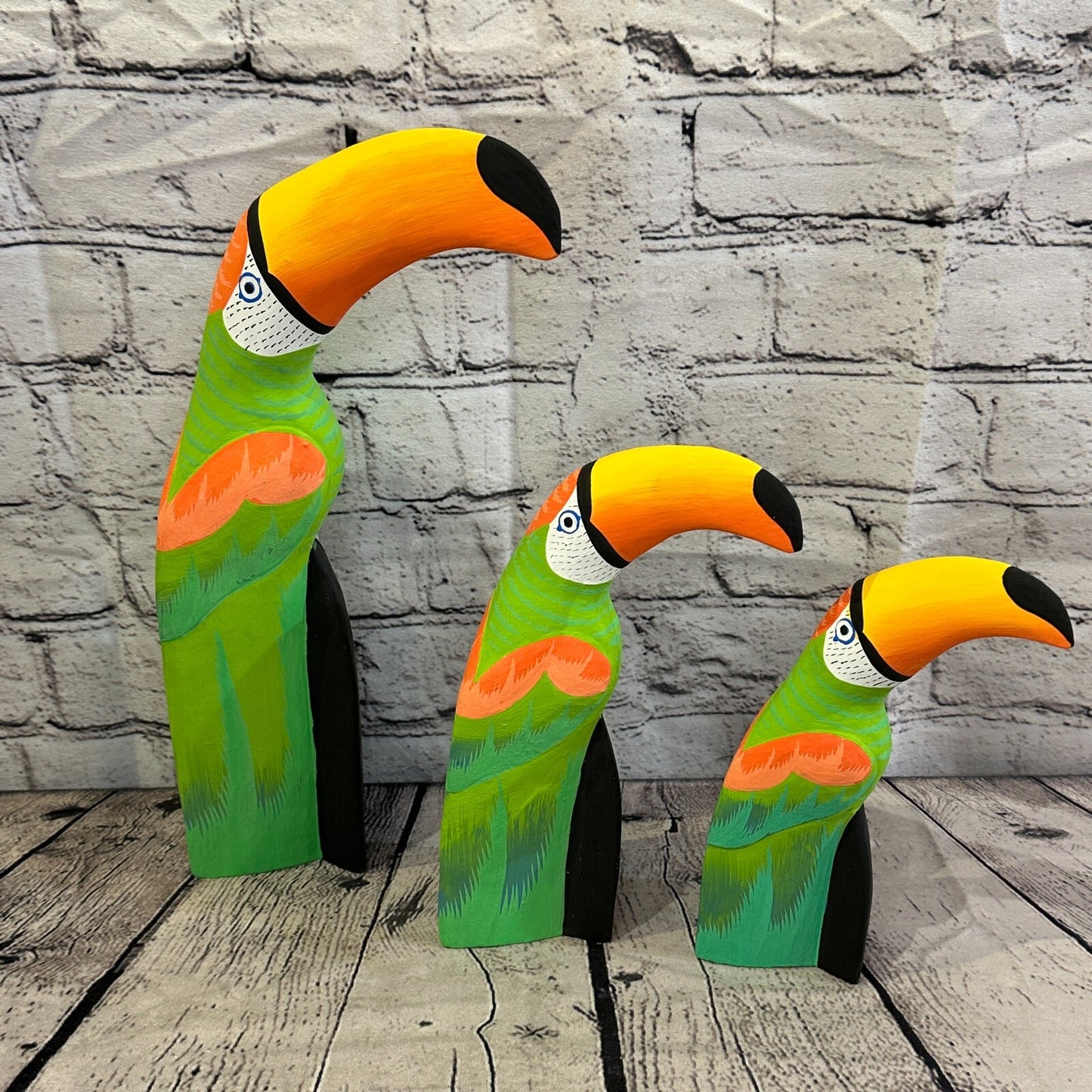 15cm Green Toucan Bird Ornament Statue Fair Trade Hand Made Carved Wood