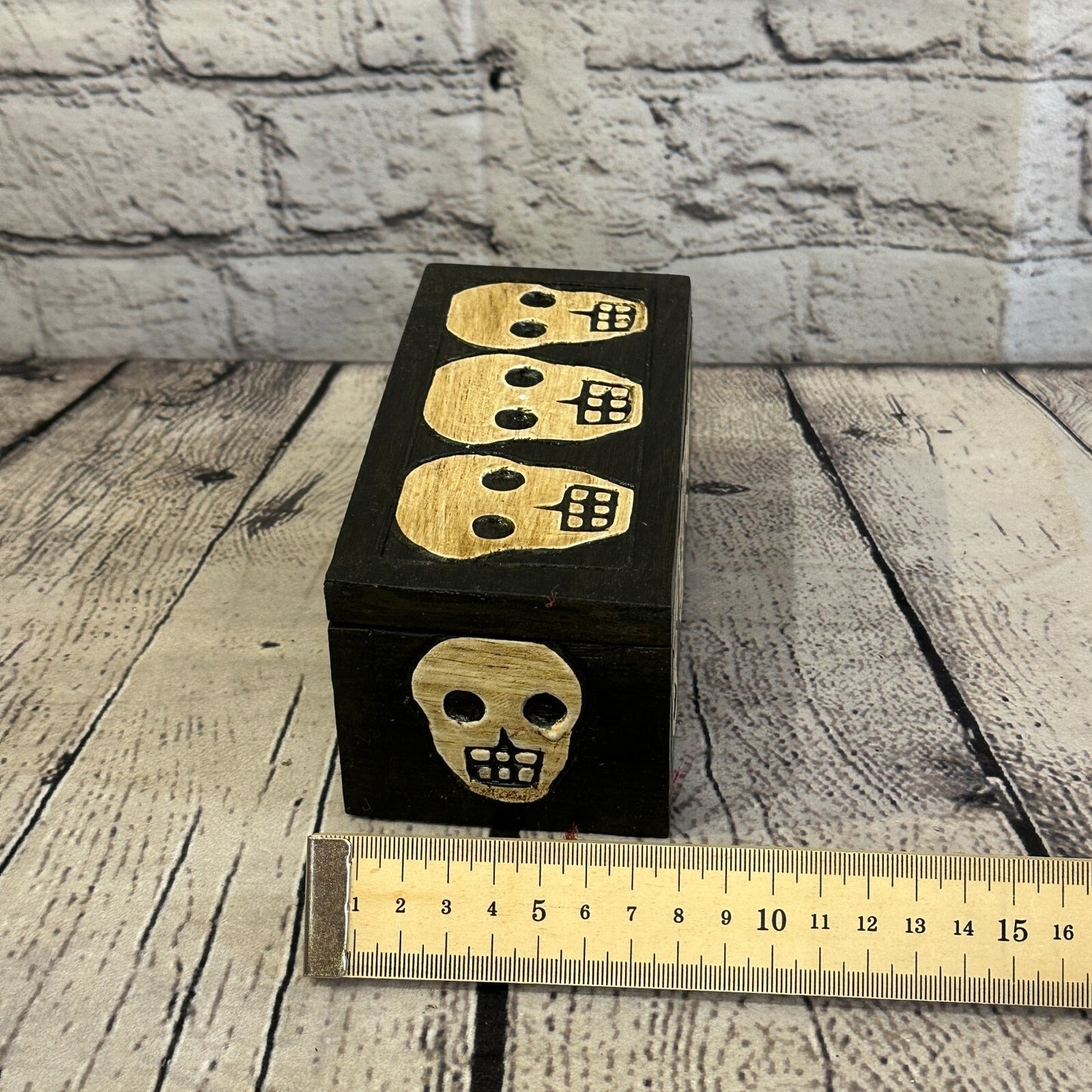 15cm x 8cm x 8cm Square Wooden Gothic Skeleton Skull Coffin Jewellery Box