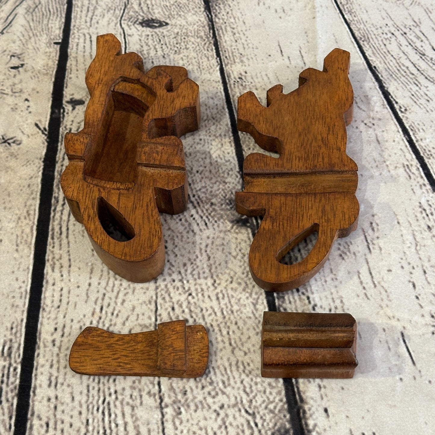 Carved Gecko Lizard 4 Bit Wooden Puzzle Box Secret Box Magic Trinket Handmade