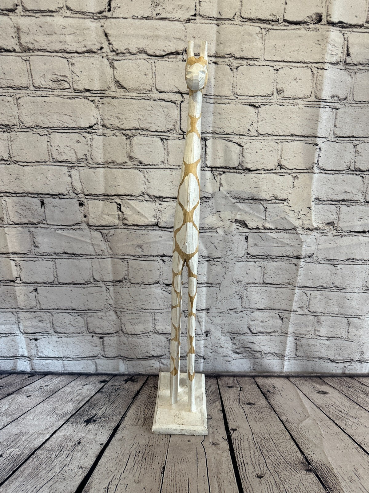 60cm White Dot Painted Wood Giraffe Tall Statue Wood Modern Hand Carved Painted