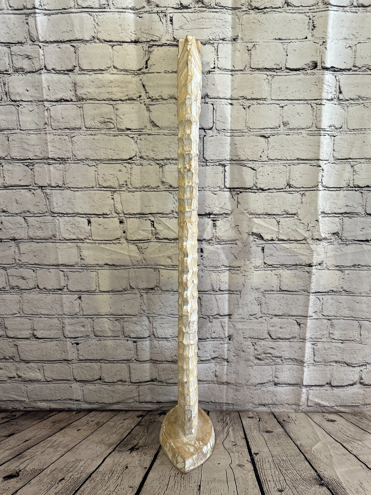 80cm White Plain Wooden Shabby Seahorse Statue Ornament Fair Trade Handcarved
