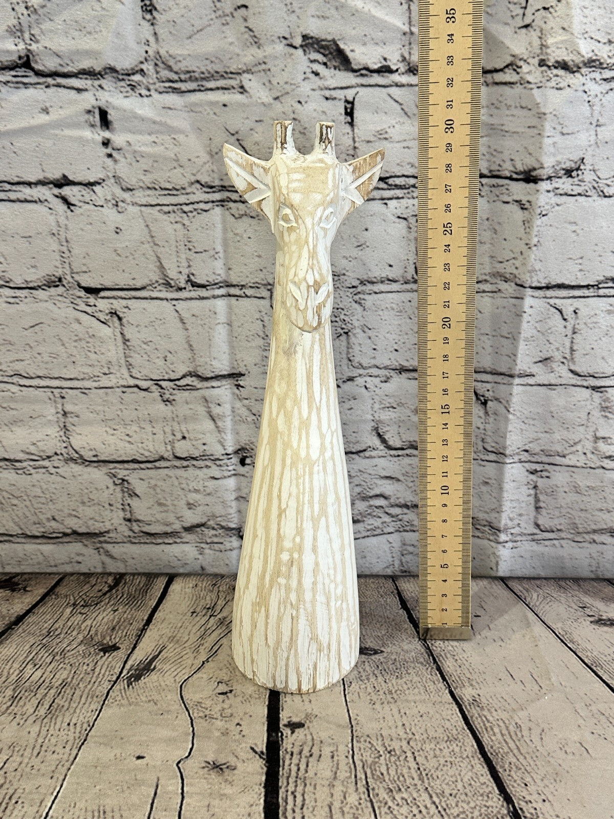 White Wooden Giraffe Head With Shabby Pattern 30cm x 10cm Handmade and Fairtrade