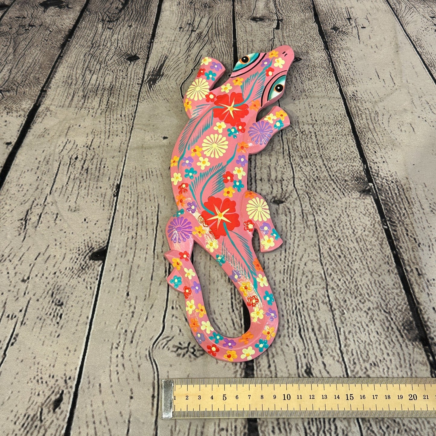 30cm Gecko Lizard Pink Flower Wood Wall Hanging Wooden Ornaments Carving