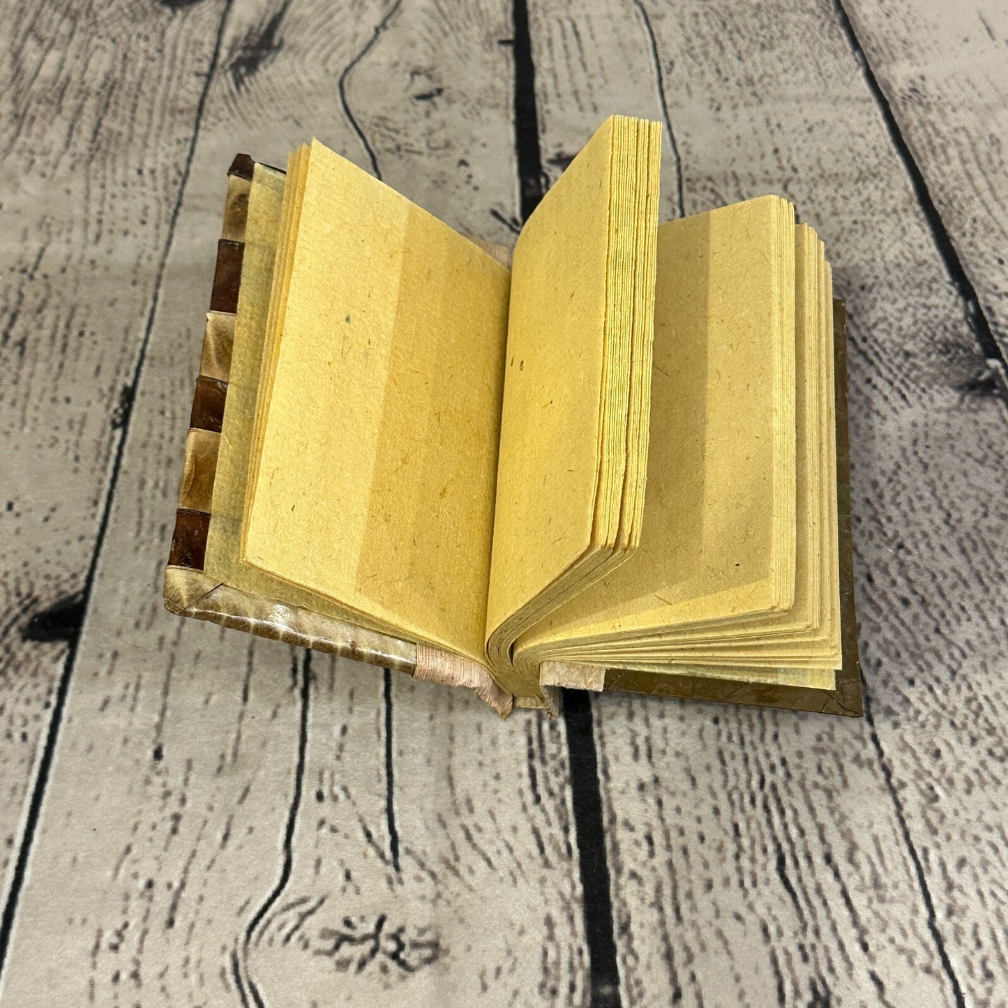 Natural Leaf Note Book 12cm x 10cm With Paper Made From Bamboo Pulp Design 2