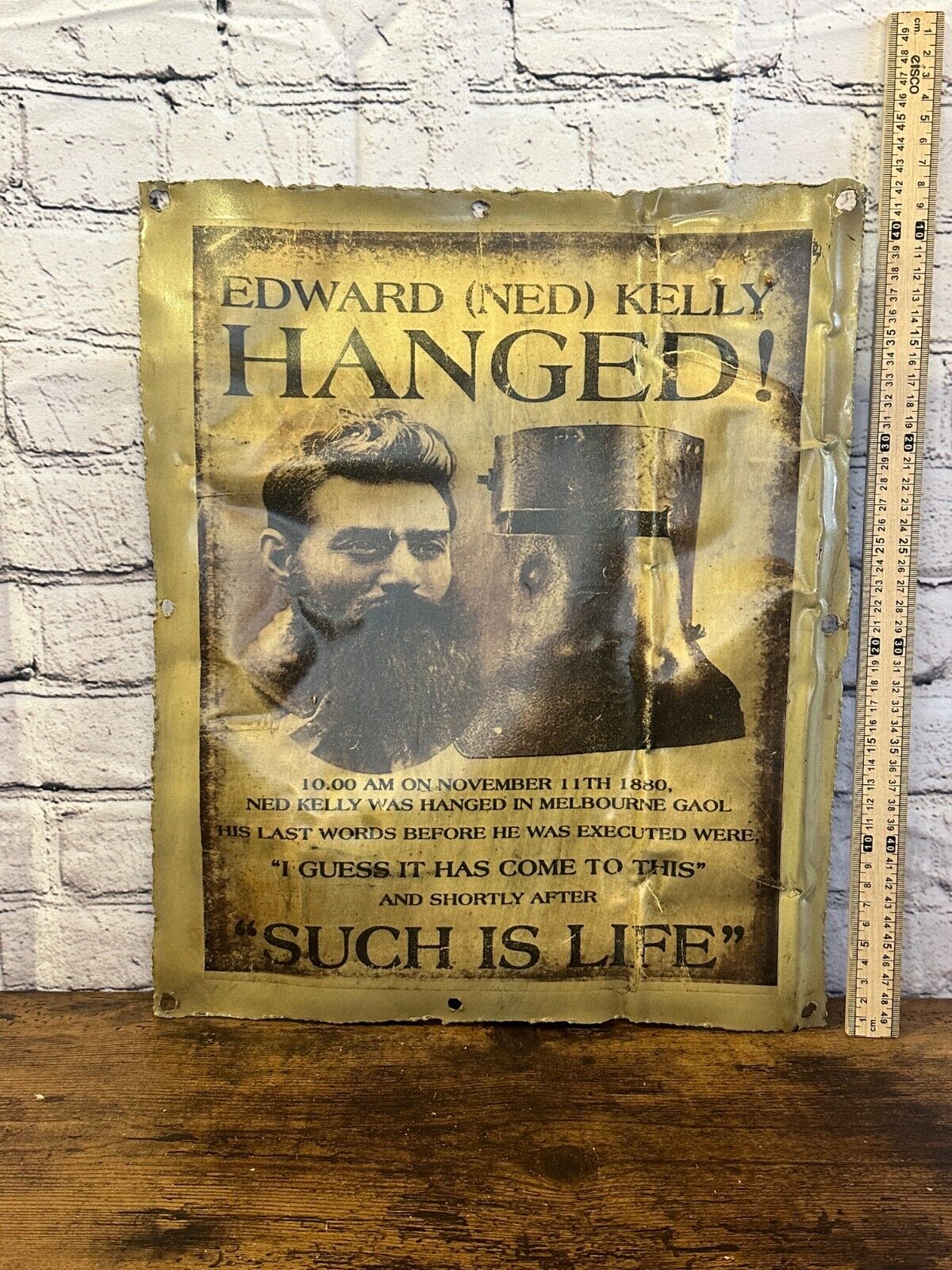 Ned Kelly Hanged Newspaper Wall Plaque 42cm x 36cm Vintage Retro Tin Sign