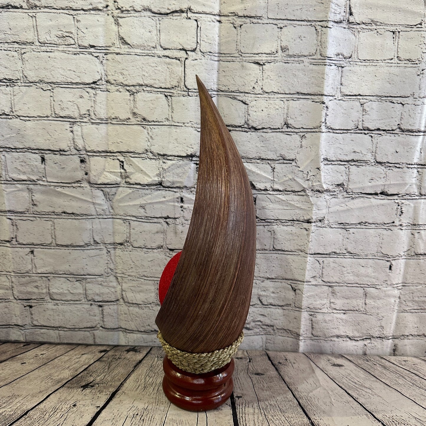 Red Light Brown Natural 60cm Tall Leaf Lamp Twist LED UK Mains Plug Design 4