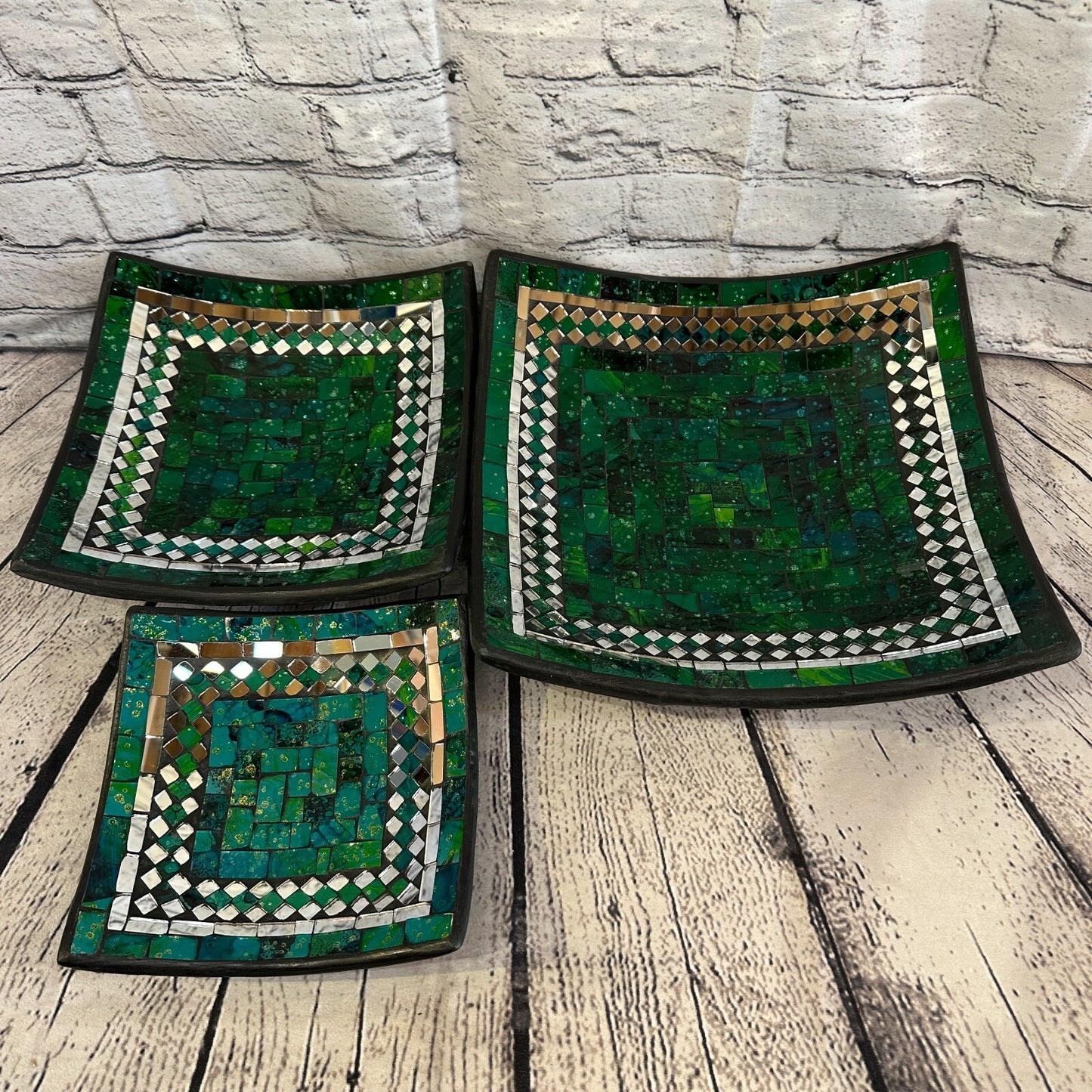 20cm Green Square Mosaic Handmade Ceramic Glass Tile Bowl Fruit