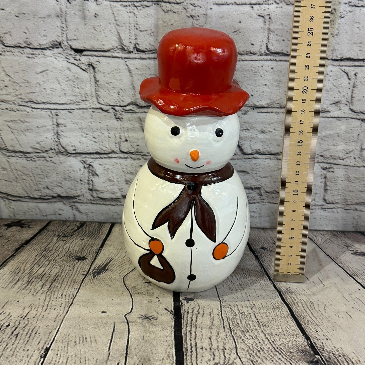 25cm x 12cm Red Top Hat Snowman Handcrafted Wood Xmas Christmas Ornament