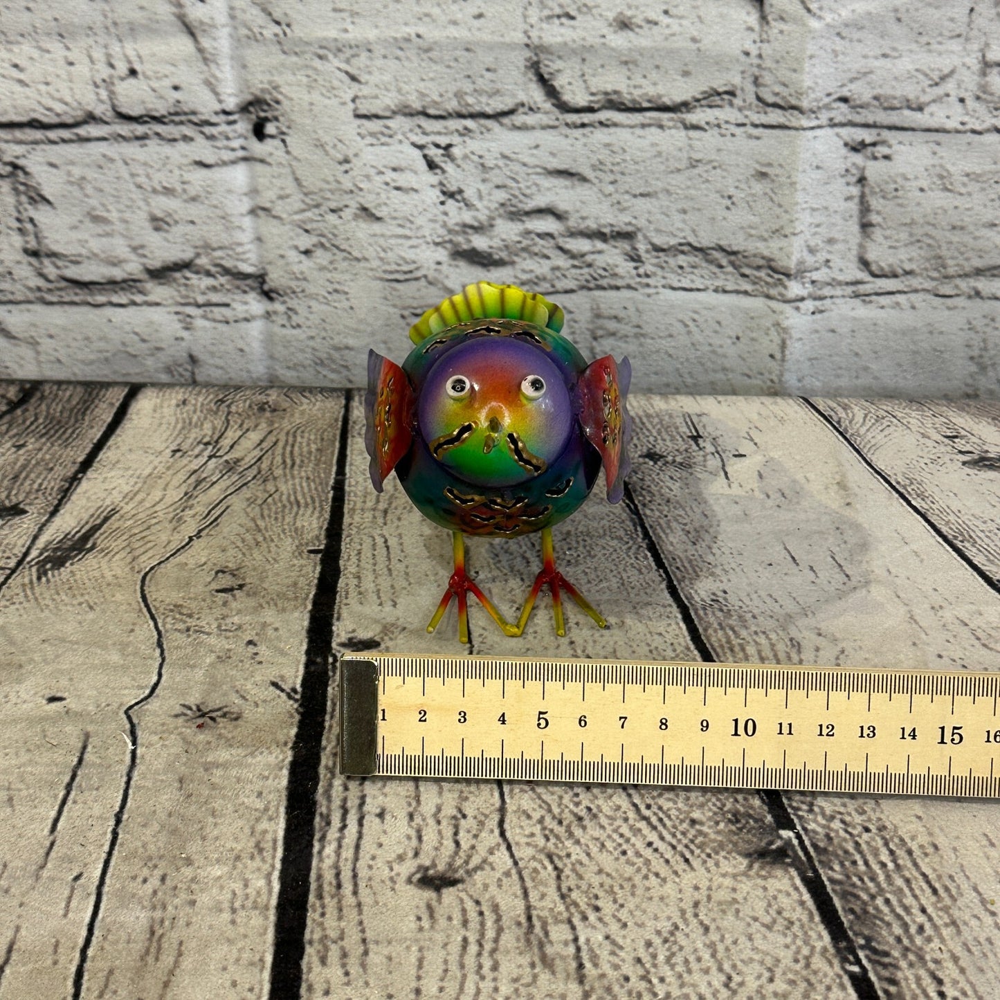 10cm x 10cm Bright Purple Bird Metal Tin Wall Hanging Ornament Painted Statue