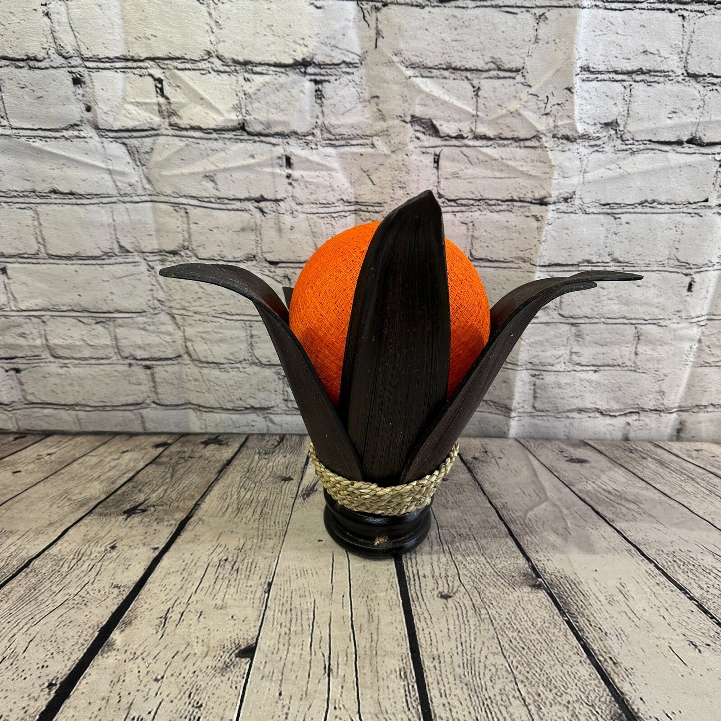 Orange Dark Brown Natural 40cm Tall Leaf Lamp Twist LED UK Mains Plug Design 5